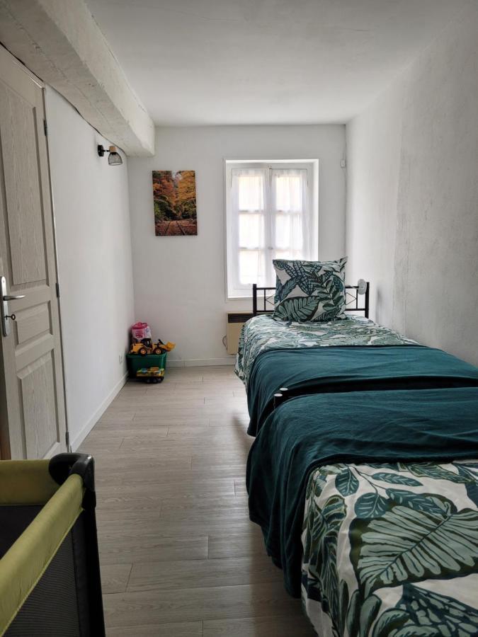 Holiday home Maison Chaleureux